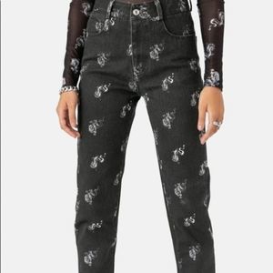 Adika Black Dragon Printed Mom Jeans